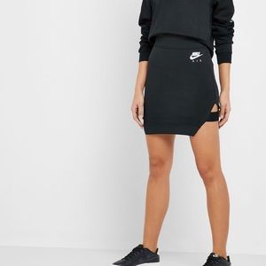NIKE
NSW Air Skirt black size XL